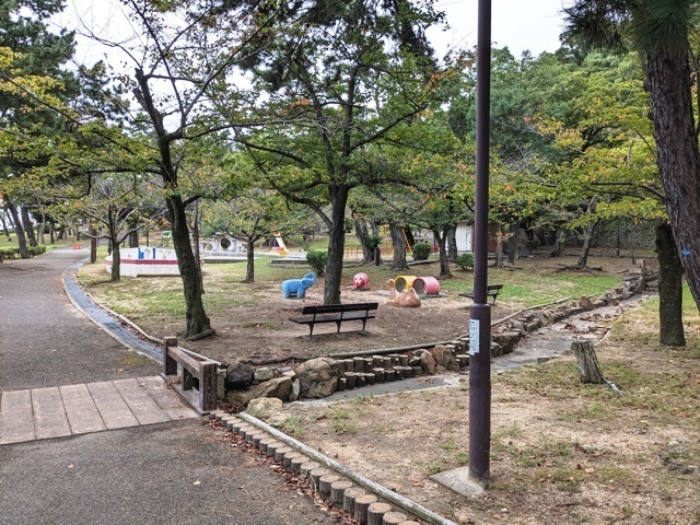 060445773-2.jpg